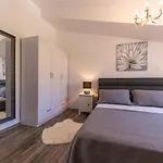 Perla Castellana Kaštela