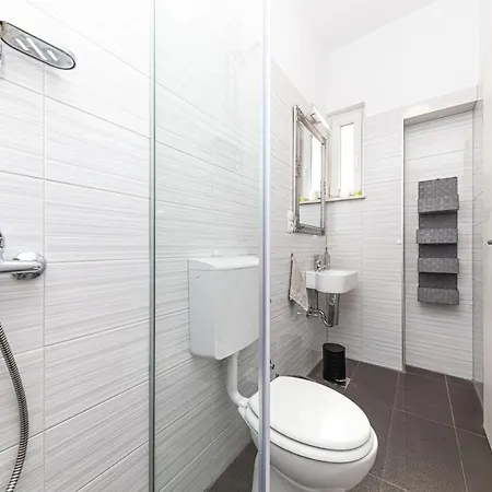 Perla Castellana Apartamento *